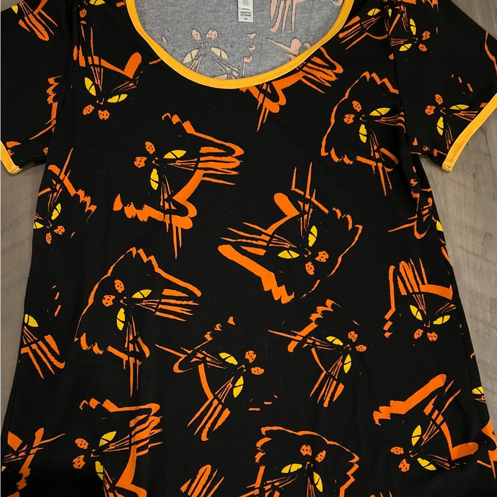 Halloween black cat t shirt